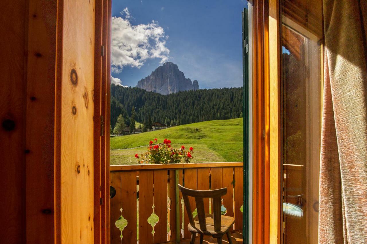 Villa Insam Selva di Val Gardena Bagian luar foto