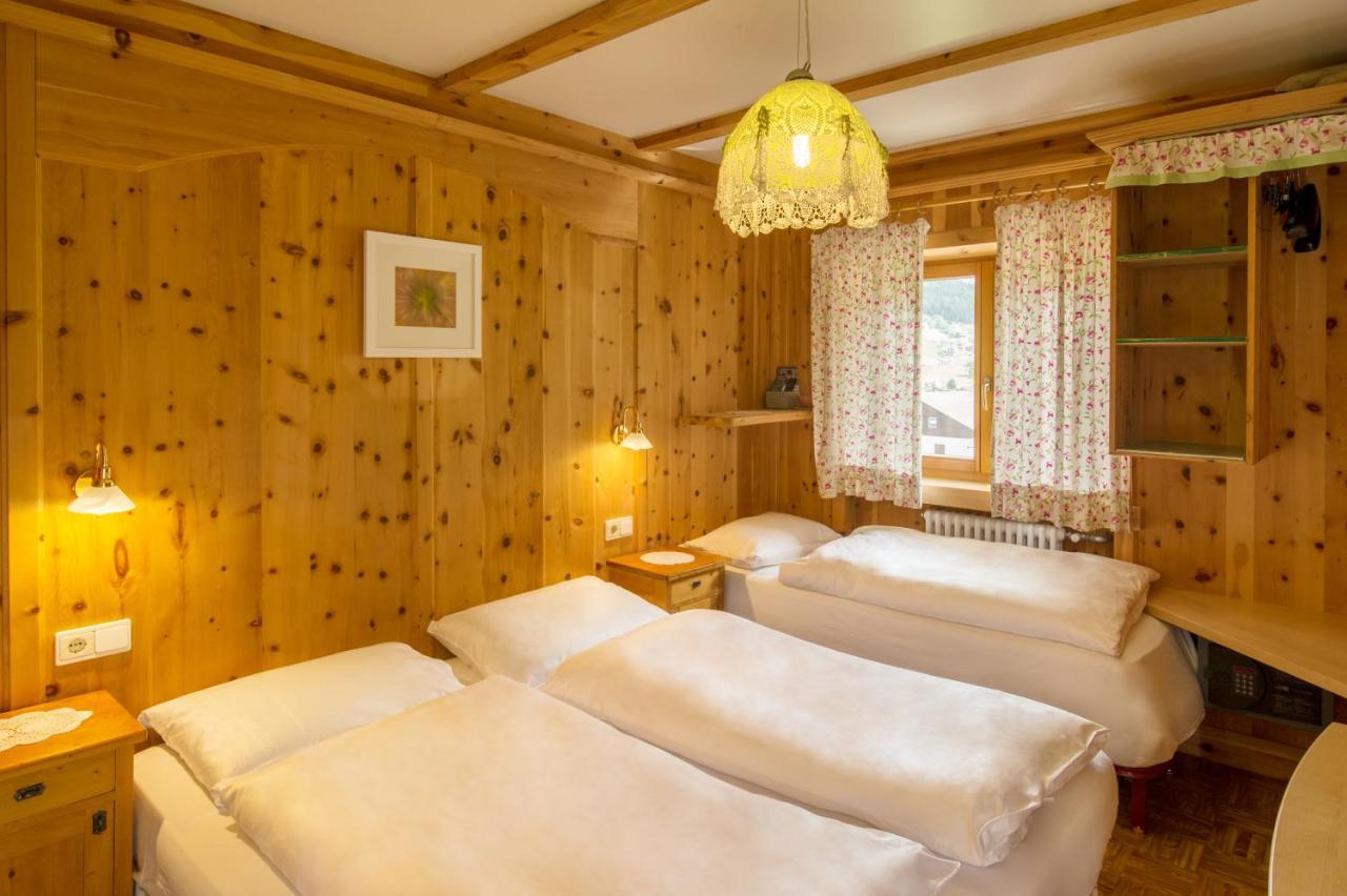 Villa Insam Selva di Val Gardena Bagian luar foto